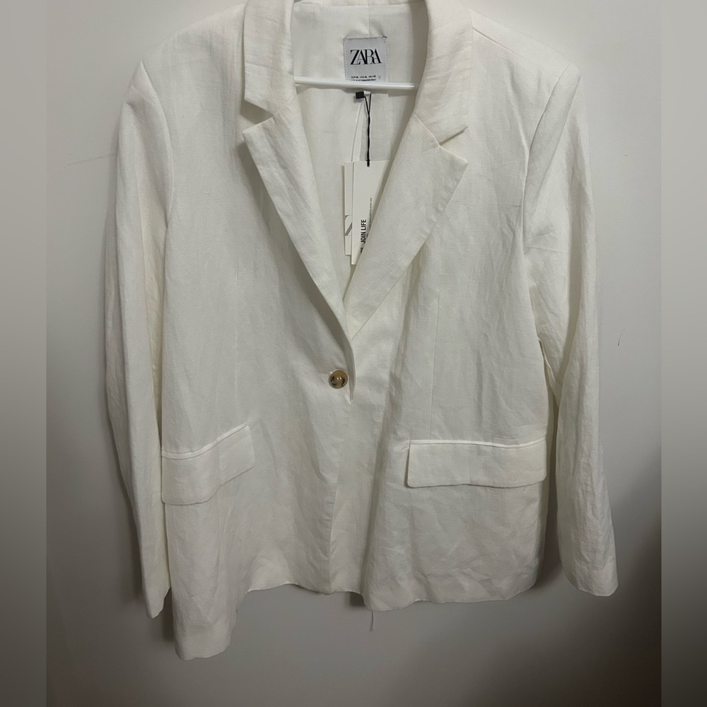 Oversized White Blazer.